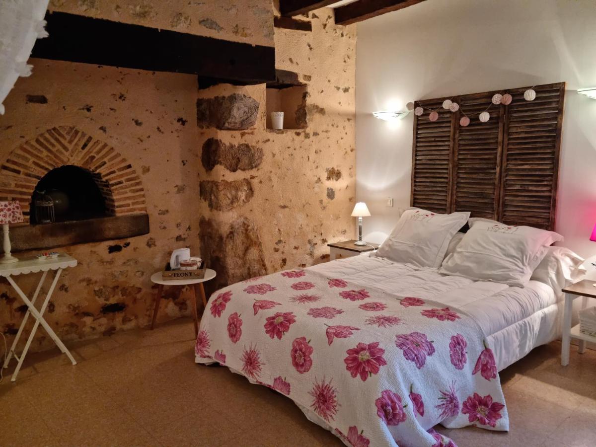 L 'Aupinouse Chambre Double Pivoine Avec Salle D'Eau Privative La Suze-sur-Sarthe Exterior photo