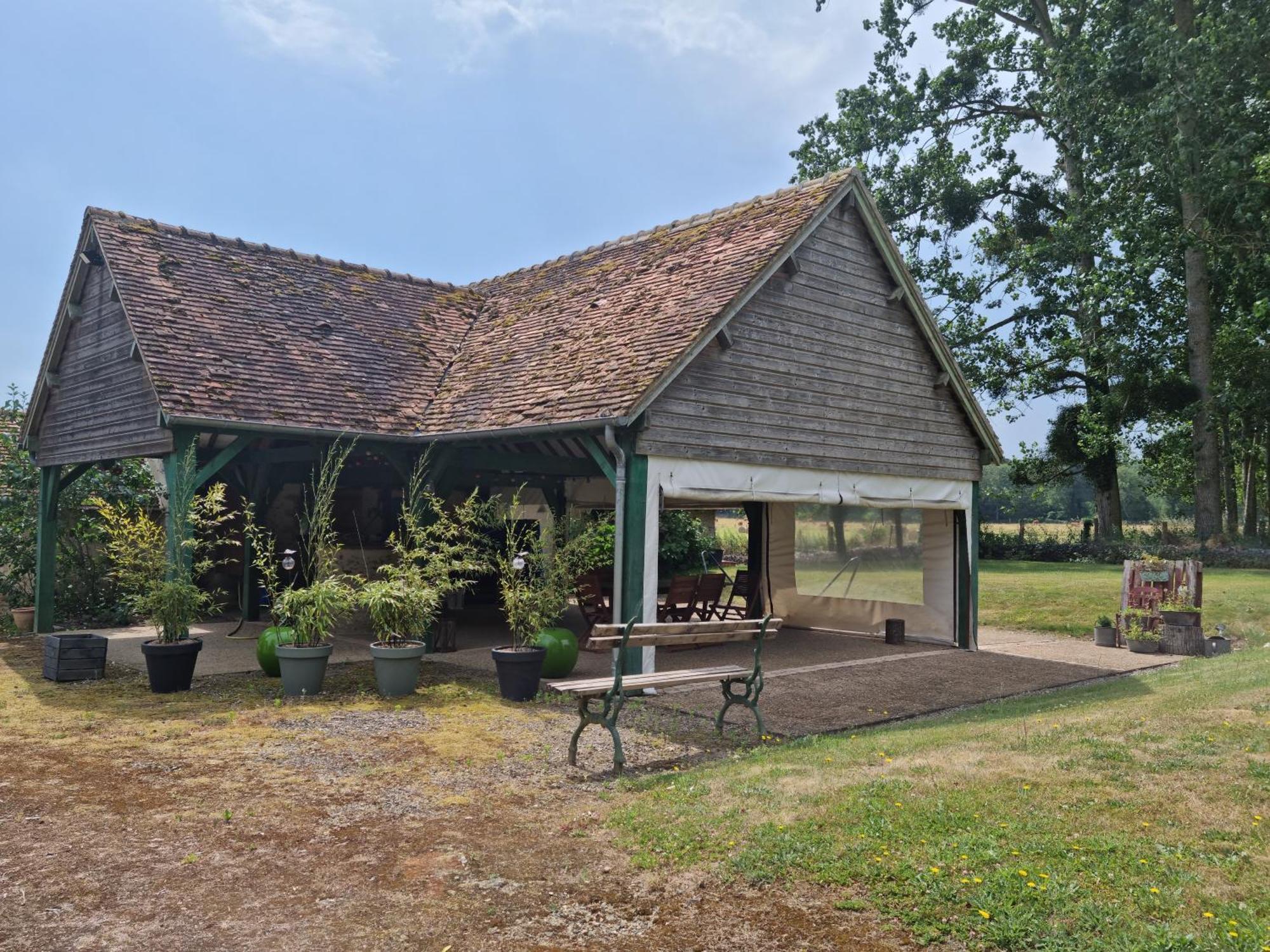 L 'Aupinouse Chambre Double Pivoine Avec Salle D'Eau Privative La Suze-sur-Sarthe Exterior photo